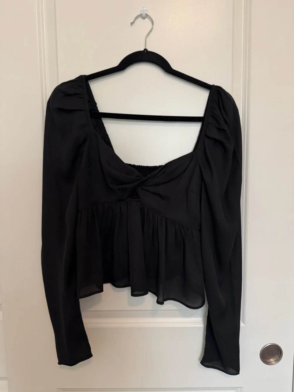 Abercrombie & Fitch Black Long-Sleeve Peplum Blouse